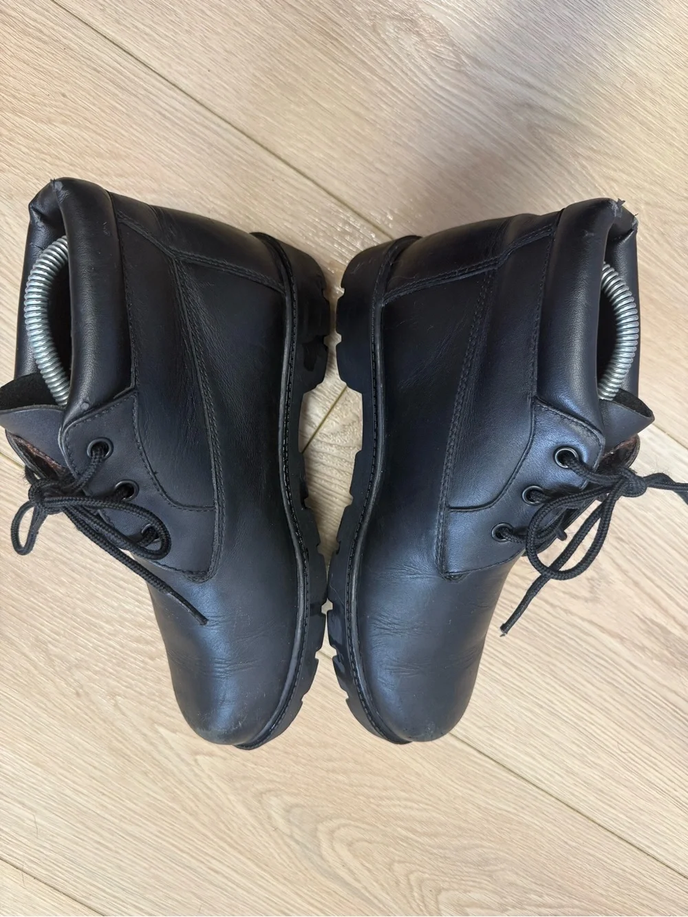 Timberland 1973 Newman Black Leather Waterproof Chukka Boots Men’s Size 6M
